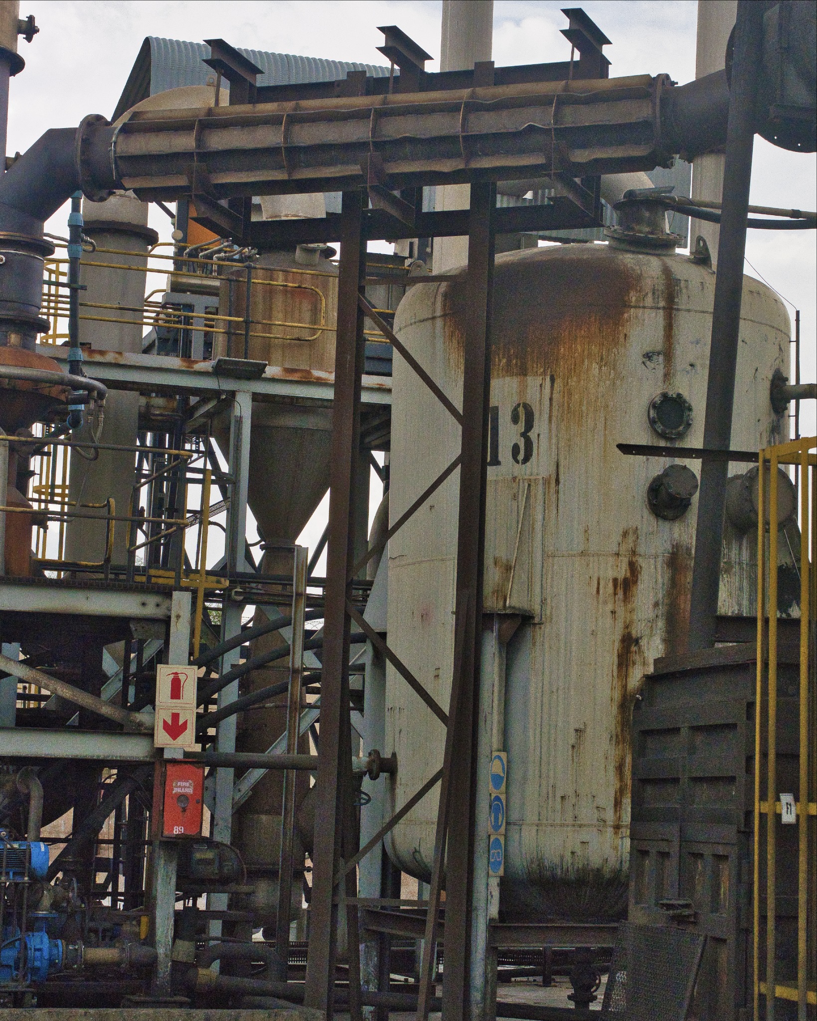 Engineering equipment